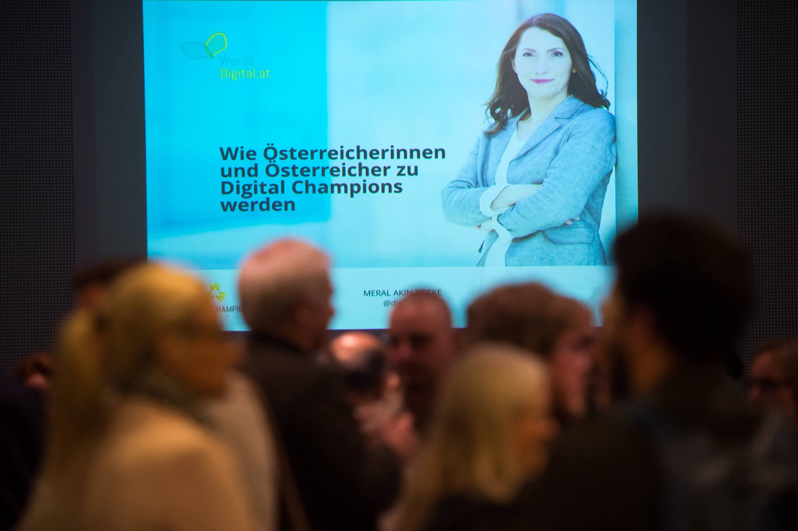 „Das neue Arbeiten im Netz“ von WerdeDigital.at