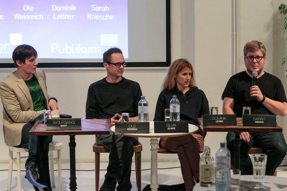 Anderswo: Dominik diskutiert auf einem Podium über Blogs #twentytwenty